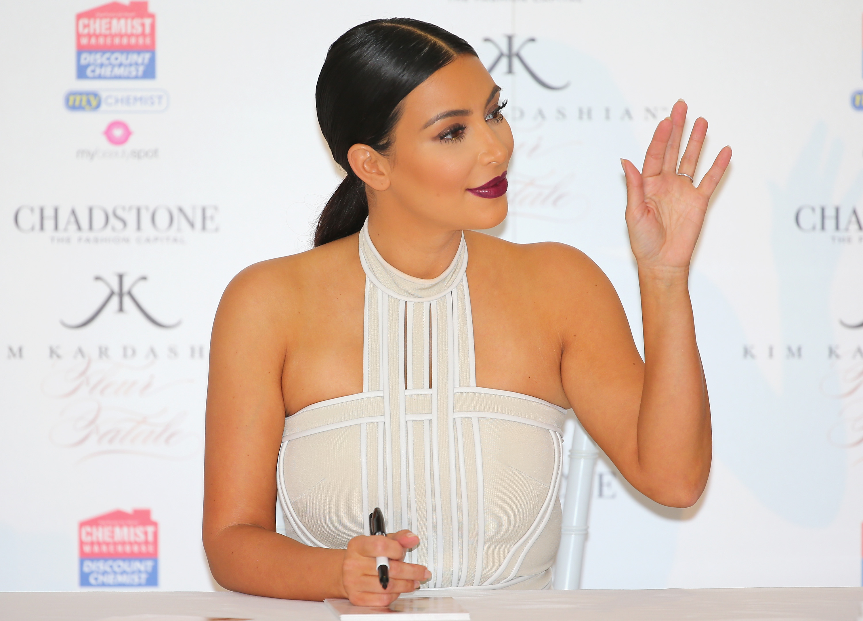 Access_Kardashian_022.jpg