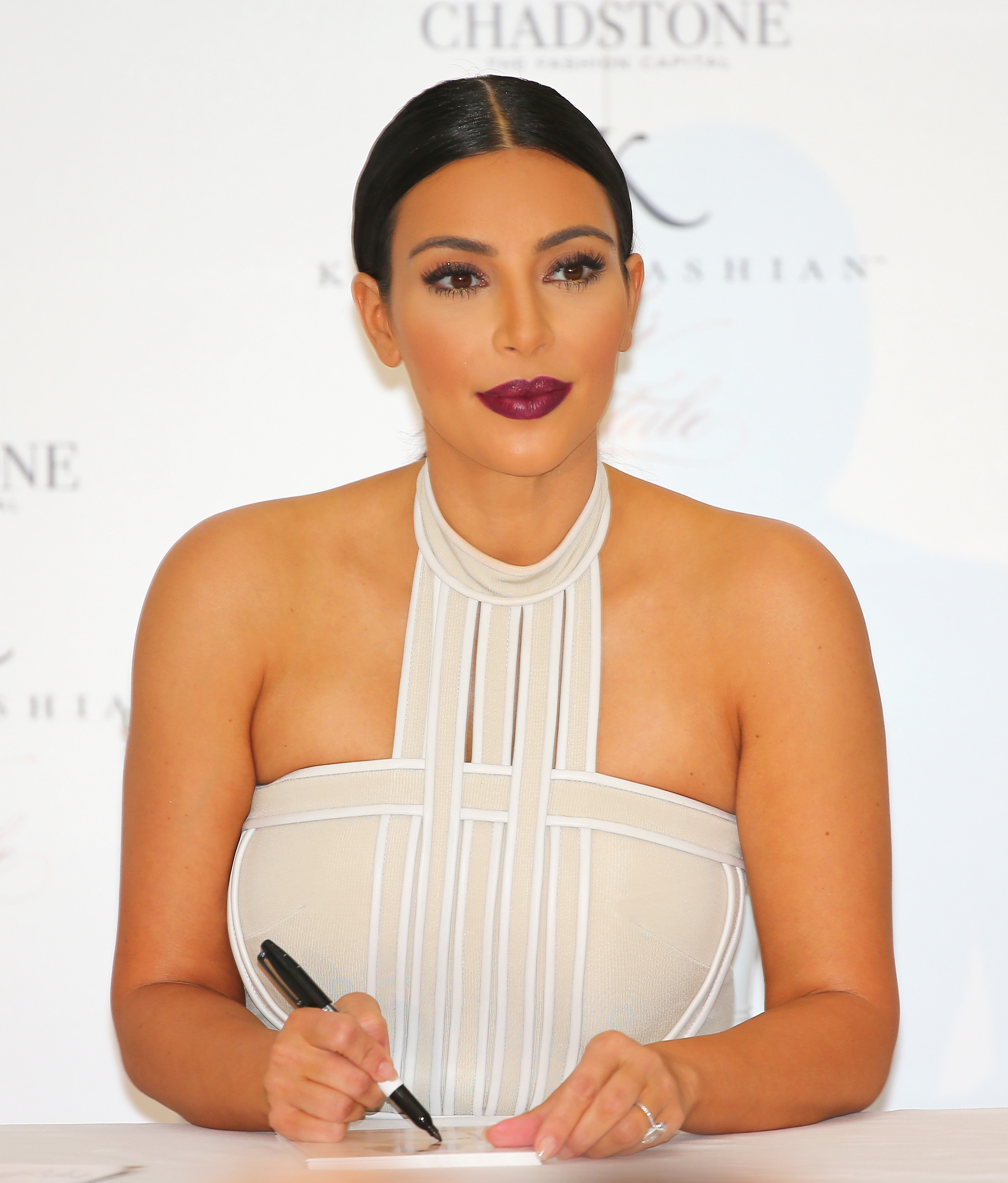 Access_Kardashian_030.jpg