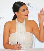 Access_Kardashian_022.jpg