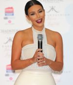 Access_Kardashian_033.jpg