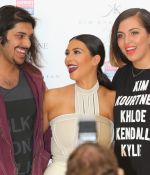 Access_Kardashian_07.jpg