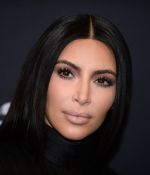 Access_Kardashian_07.jpg