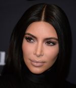 Access_Kardashian_08.jpg