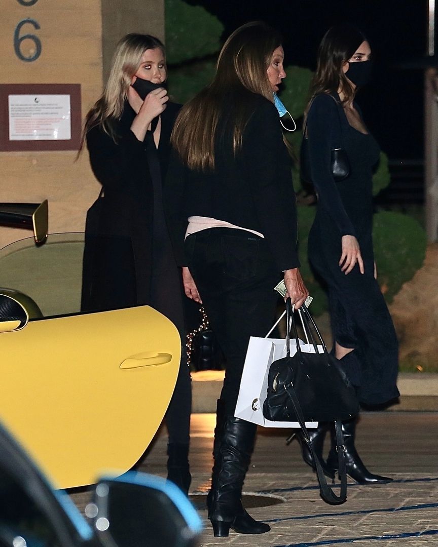 Access_Kardashian_010.jpg