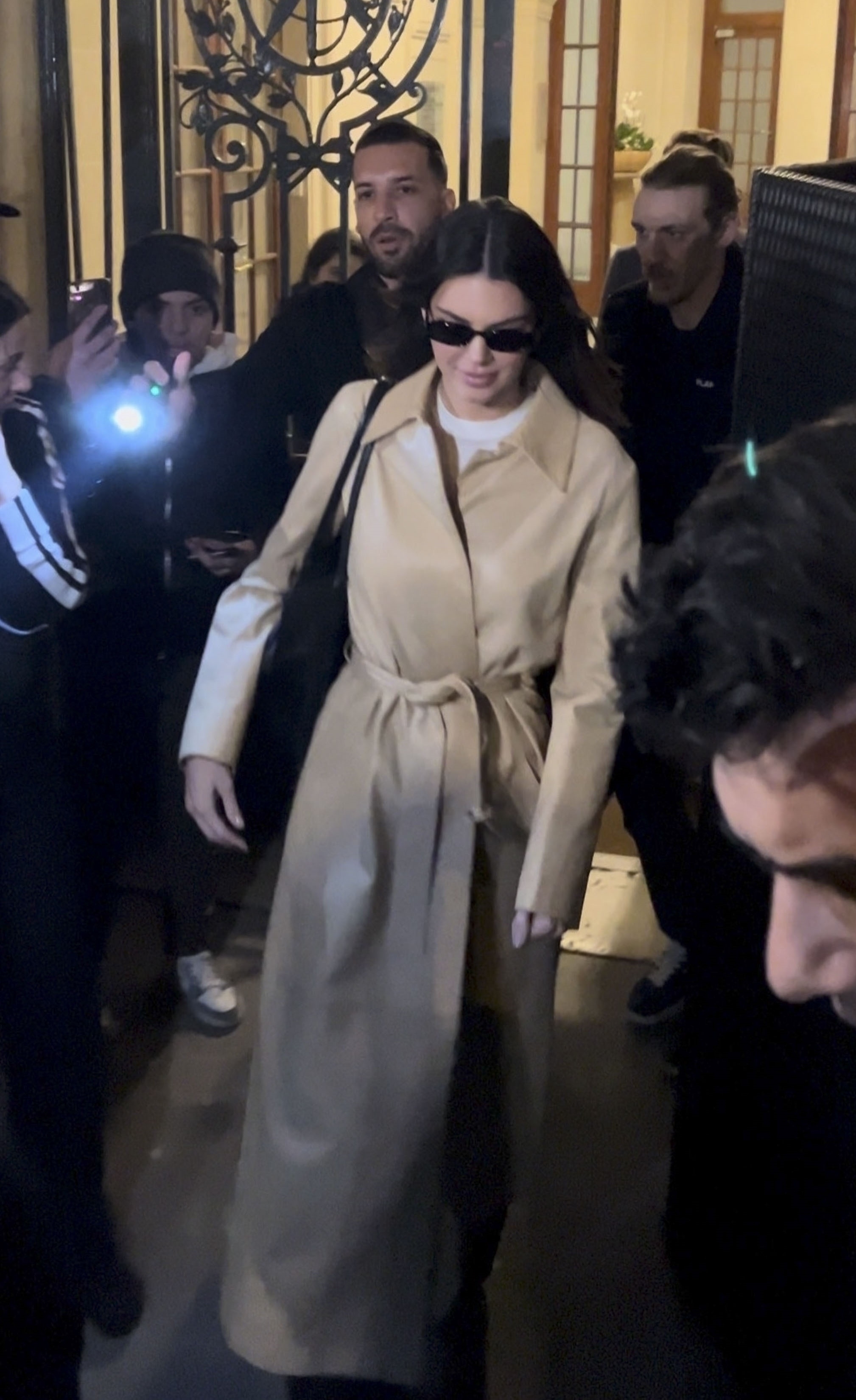Access_Kardashian_05.jpg