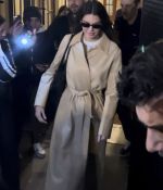 Access_Kardashian_05.jpg