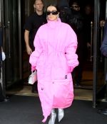 Access_Kardashian_08.jpg
