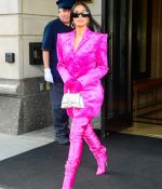 Access_Kardashian_01.jpg