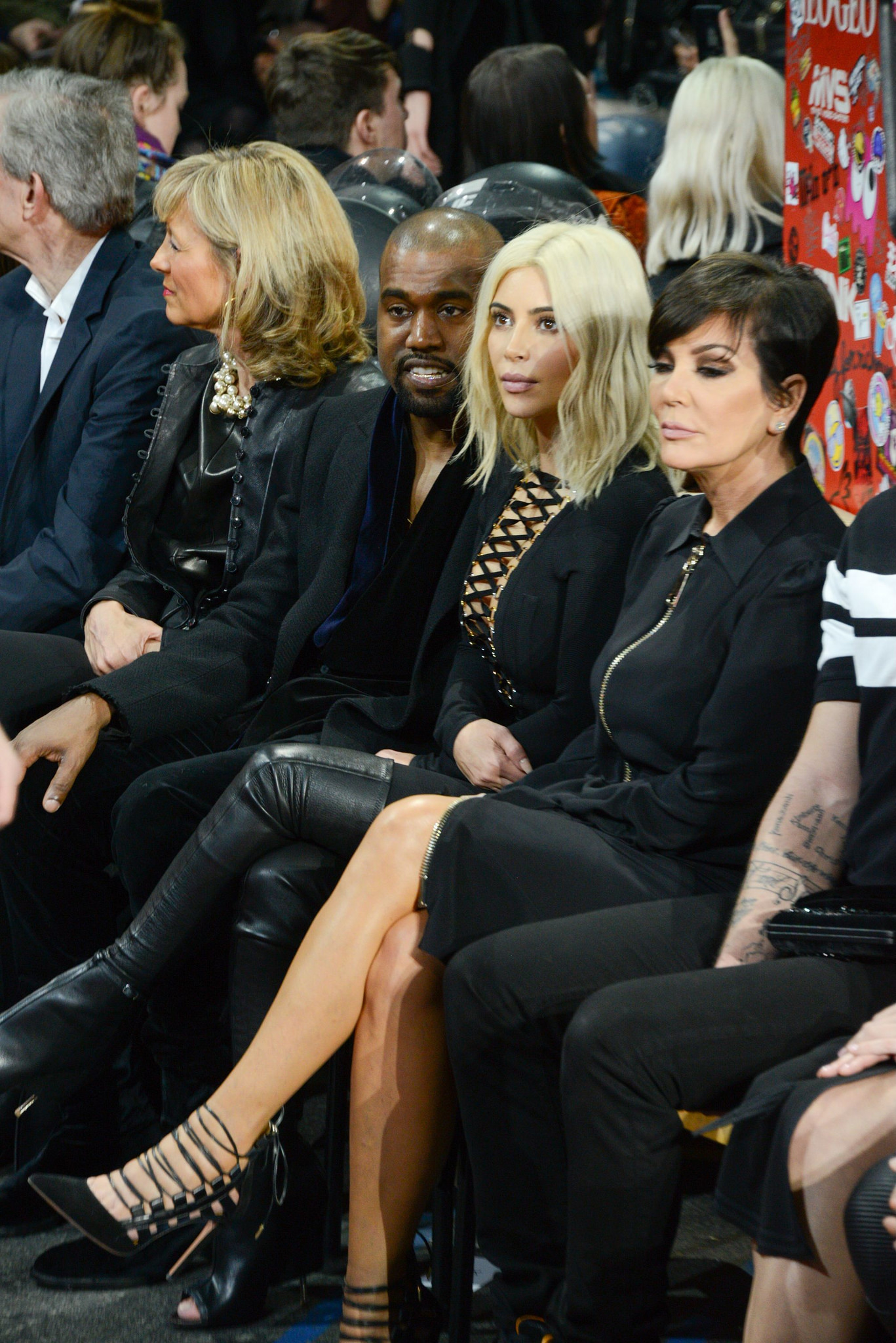 Access_Kardashian_09.jpg