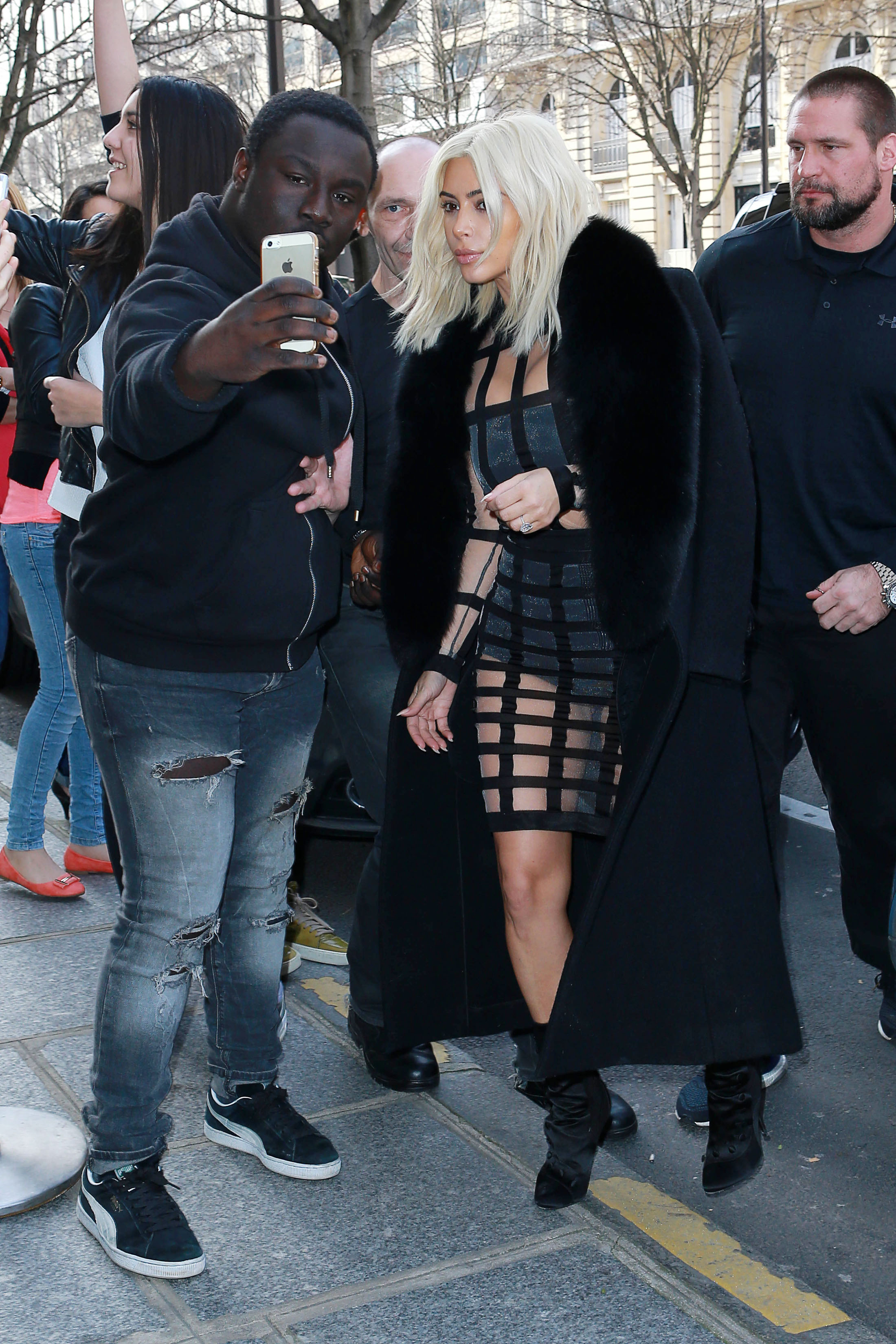 Access_Kardashian_05.jpg