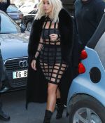 Access_Kardashian_07.jpg