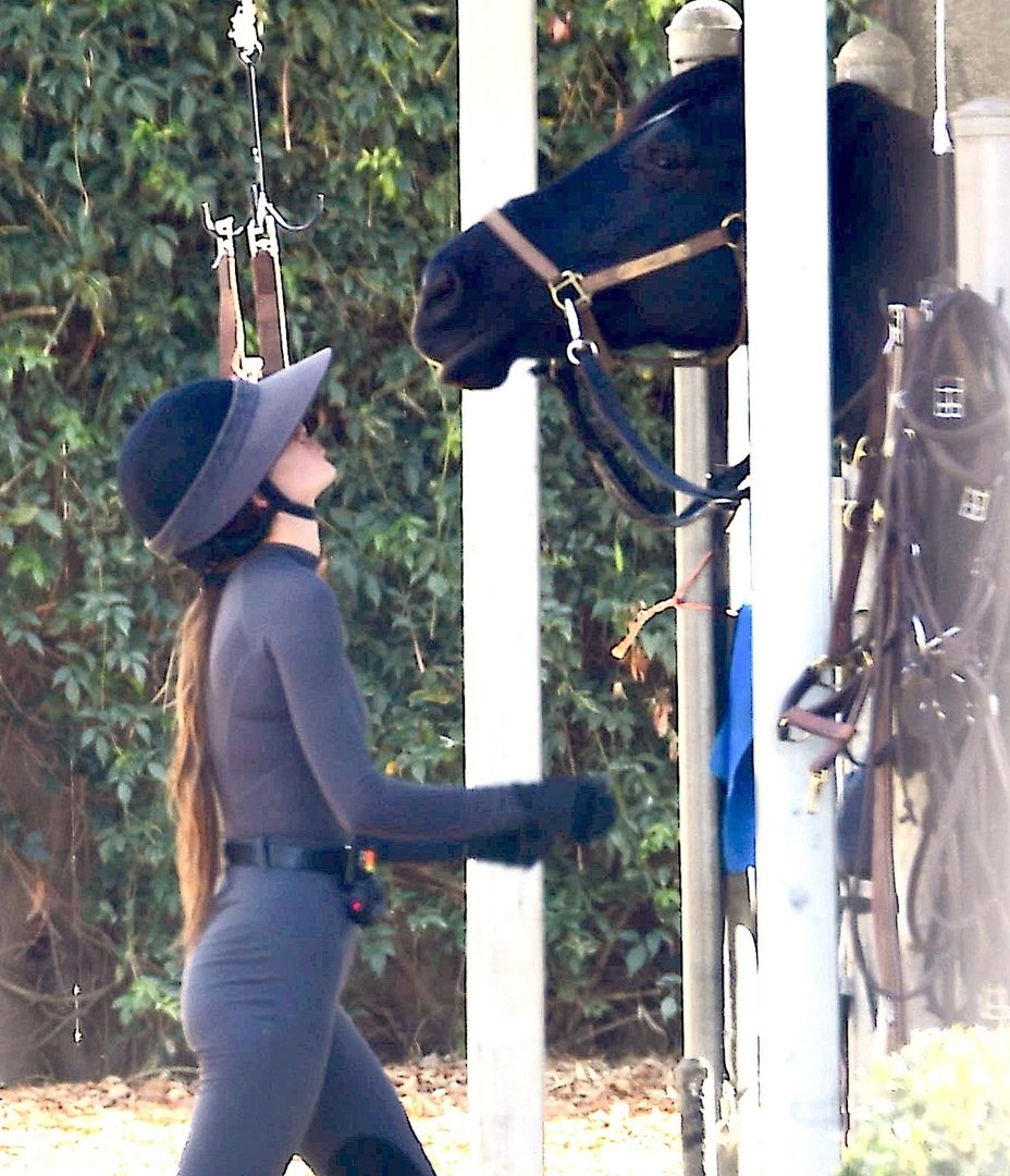 Access_Kardashian_012.jpg