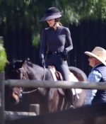 Access_Kardashian_032.jpg