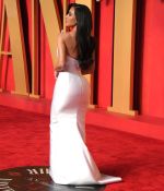 Access_Kardashian_0101.jpg
