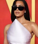 Access_Kardashian_021.jpg