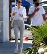 Access_Kardashian_003.jpg