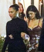 Access_Kardashian_010~1.JPG