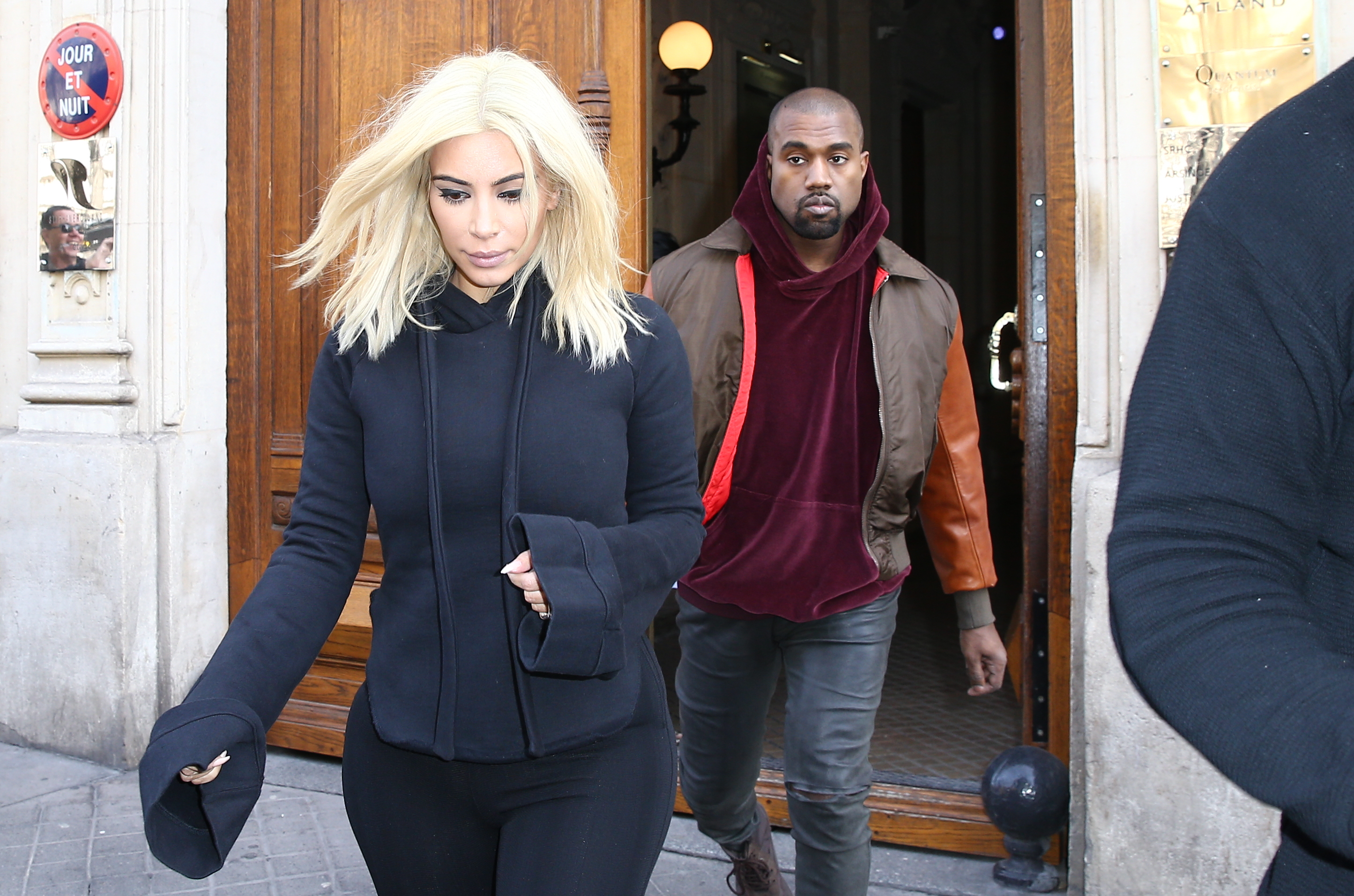 Access_Kardashian_03.jpg