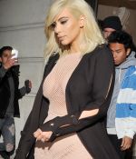 Access_Kardashian_06.jpg