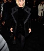Access_Kardashian_06.jpg