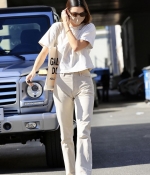 Access_Kardashian_001.jpg
