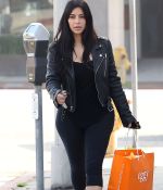 Access_Kardashian_05.jpeg