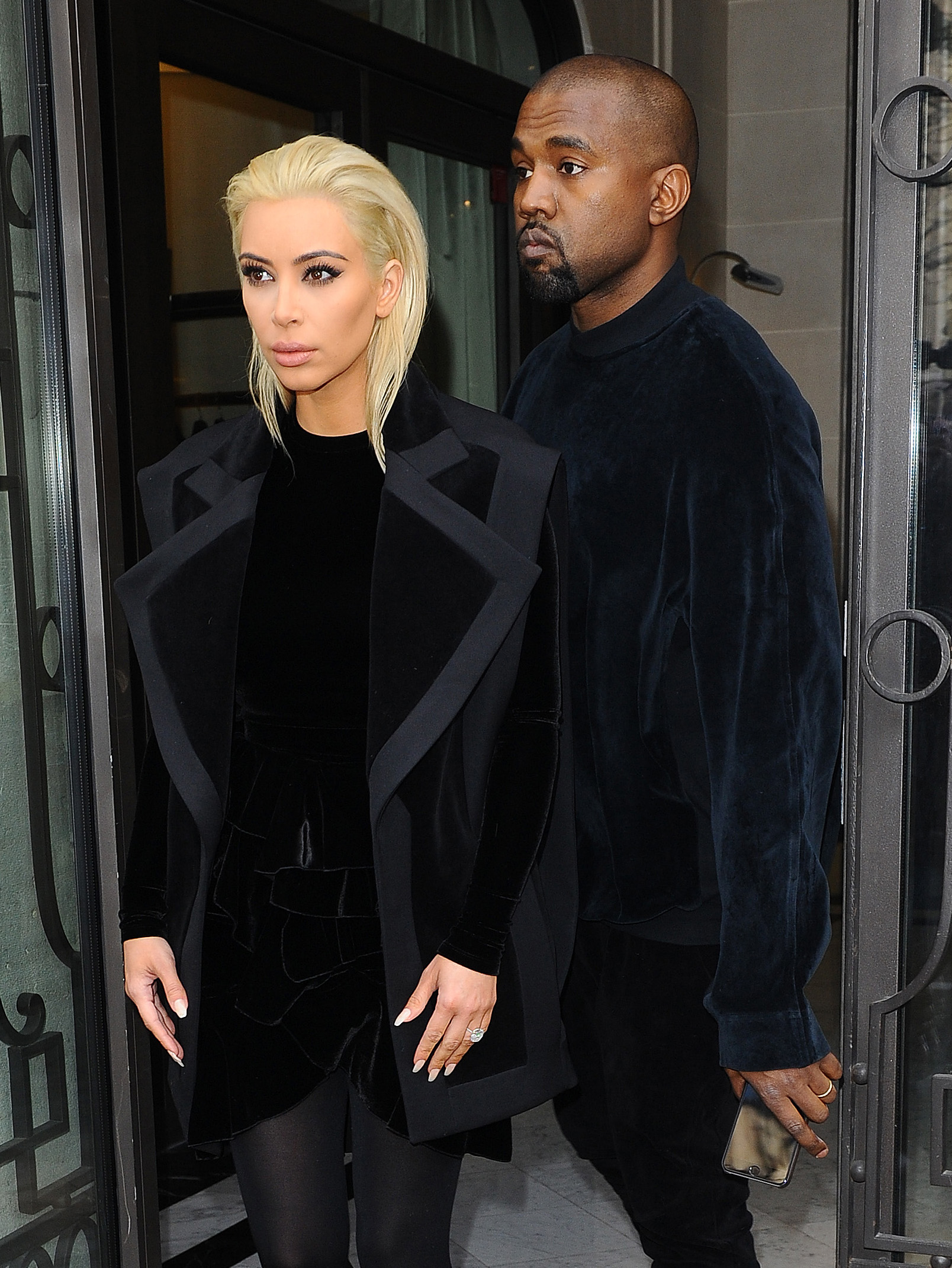 Access_Kardashian_07.jpg