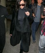 Access_Kardashian_05.jpg