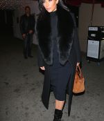Access_Kardashian_07.jpg