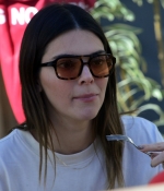 Access_Kardashian_007.jpg
