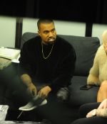 Access_Kardashian_09.jpg