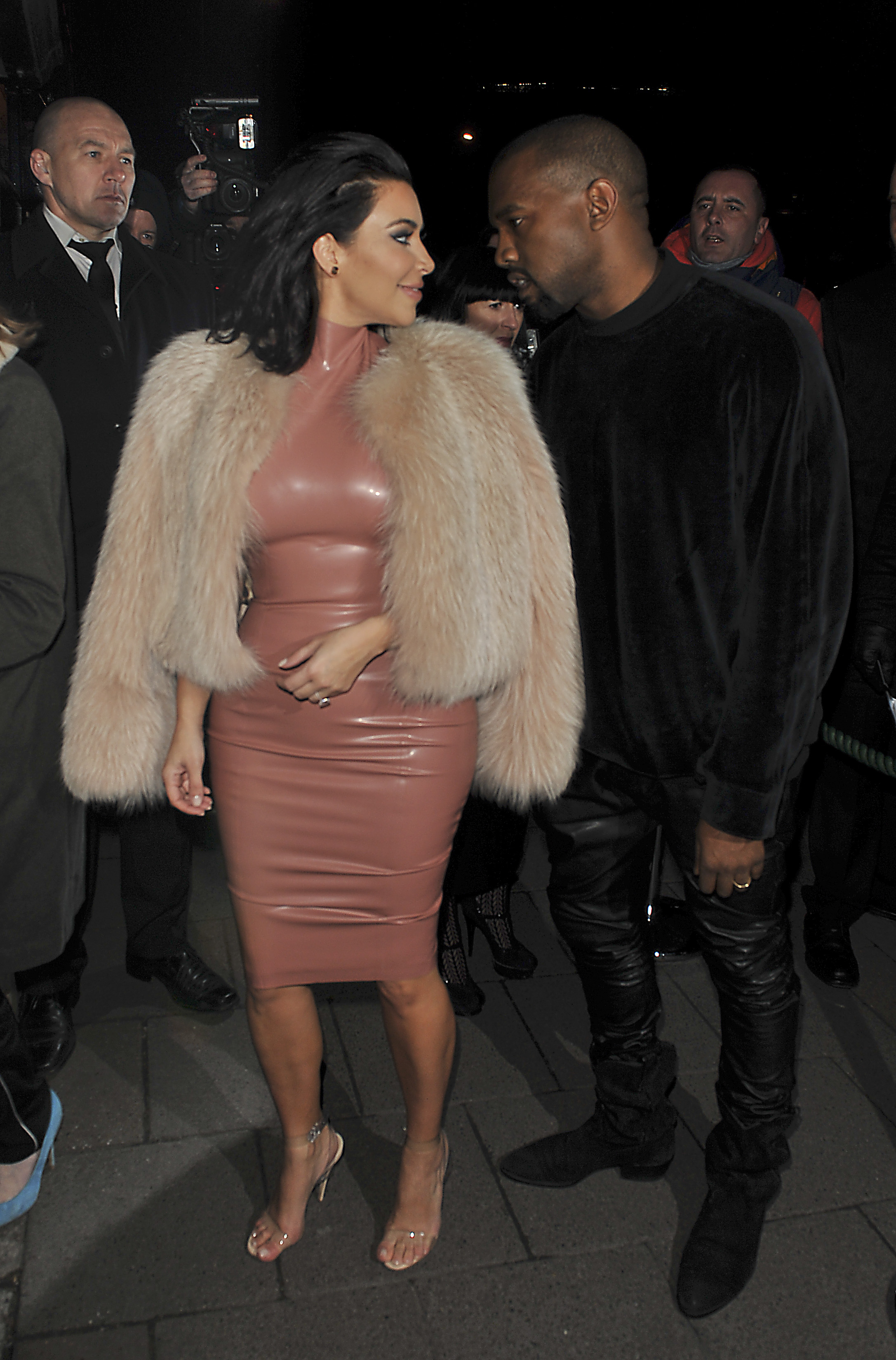 Access_Kardashian_02.jpg