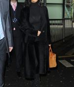 Access_Kardashian_01.jpg