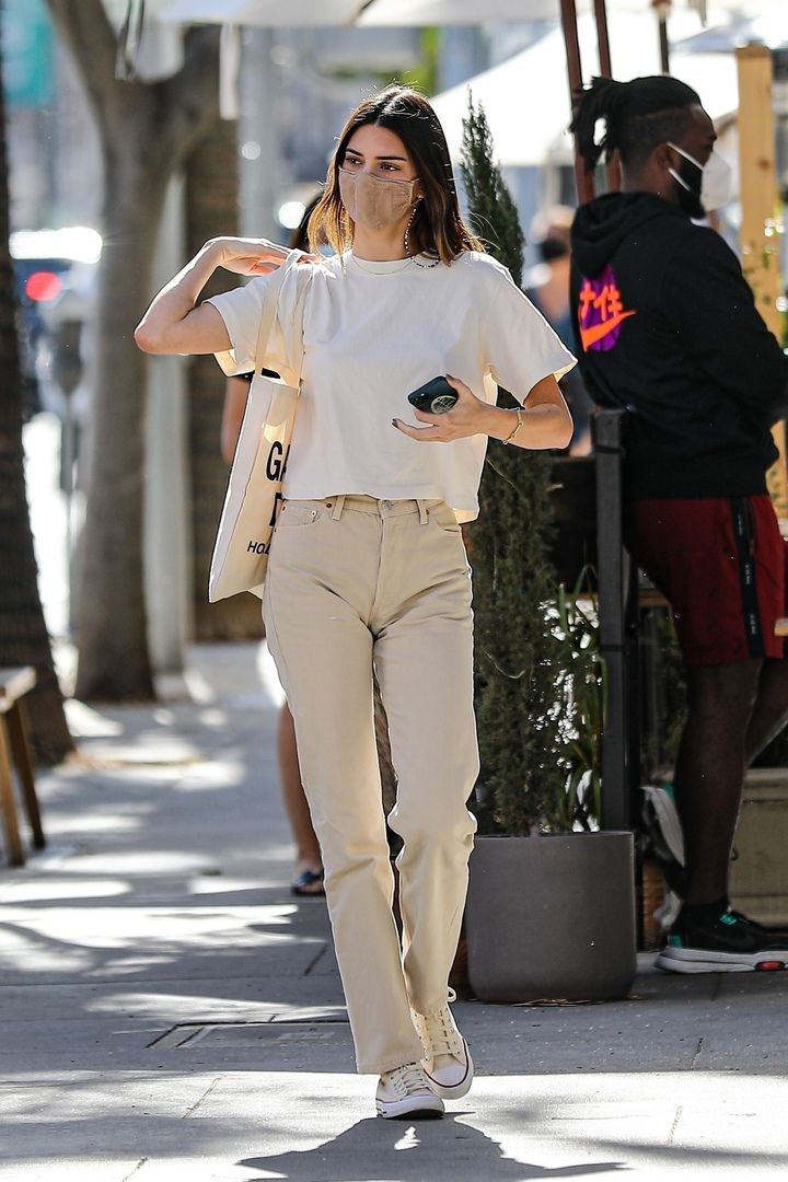 Access_Kardashian_180.jpg