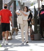 Access_Kardashian_090.jpg
