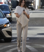 Access_Kardashian_140.jpg