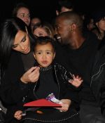 Access_Kardashian_08.jpg