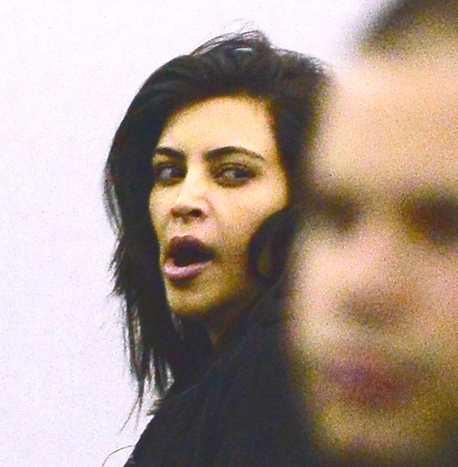 Access_Kardashian_08.jpg