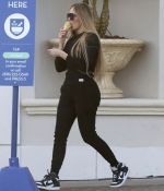 Filename=Access_Kardashian_01.jpg
Filesize=235KiB
Dimensions=1280x1751
Date added=15.03.24 Access_Kardashian_01.jpg