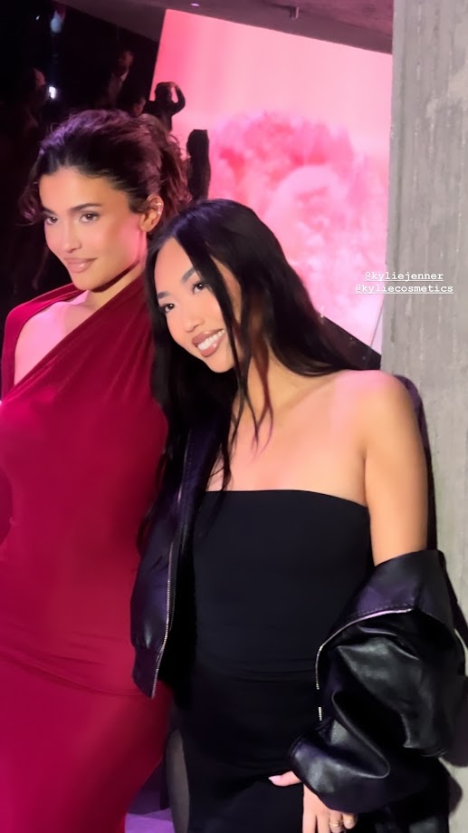 Access_Kardashian_01.jpg