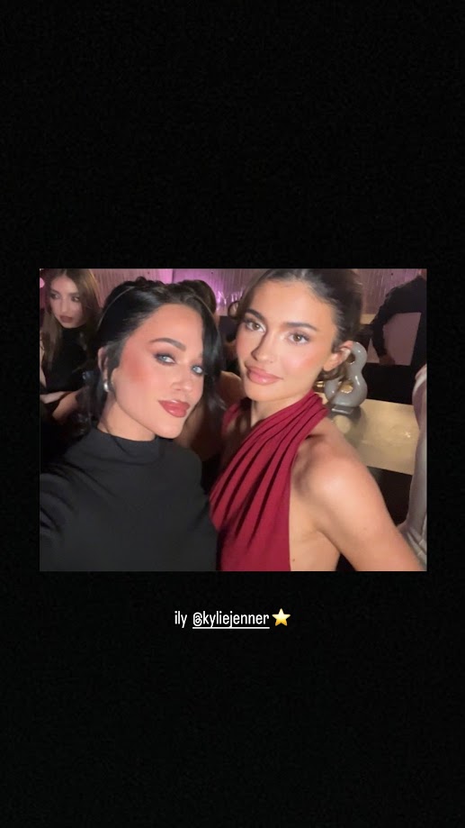 Access_Kardashian_04.jpg