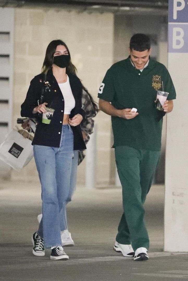 Access_Kardashian_003.jpg