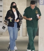 Access_Kardashian_003.jpg