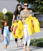Access_Kardashian_01.jpg