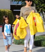 Access_Kardashian_05.jpg