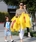 Access_Kardashian_06.jpg