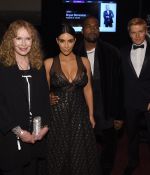 Access_Kardashian_011.jpg