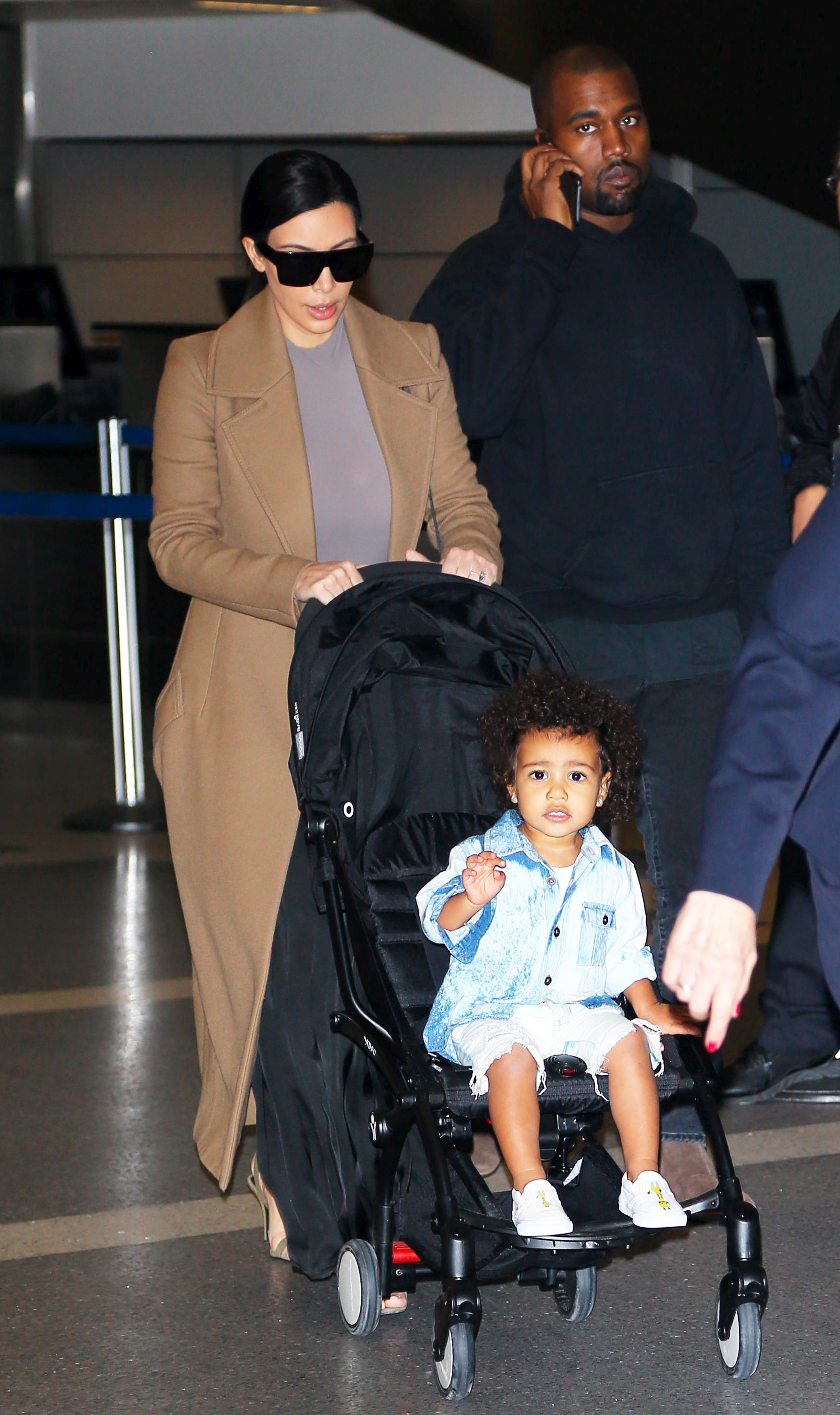 Access_Kardashian_05.jpeg