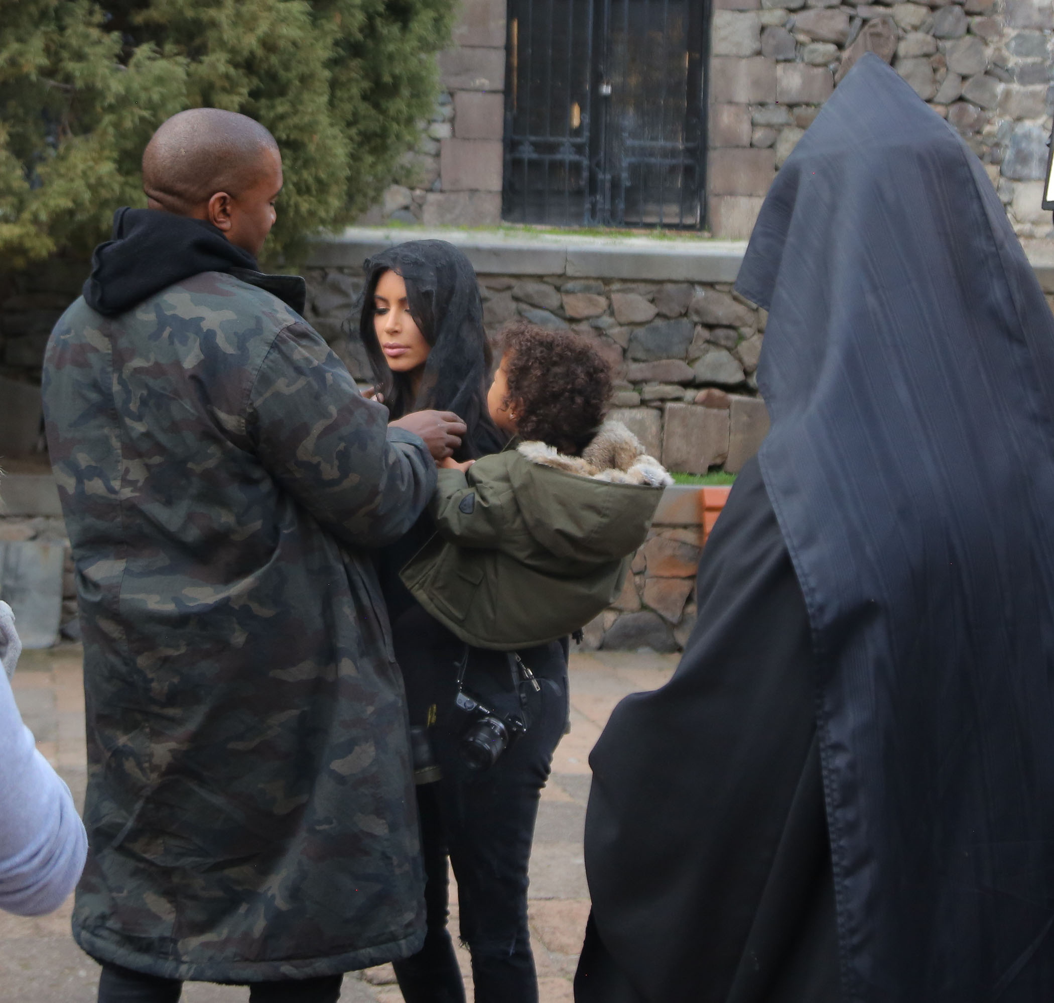 Access_Kardashian_09.jpg