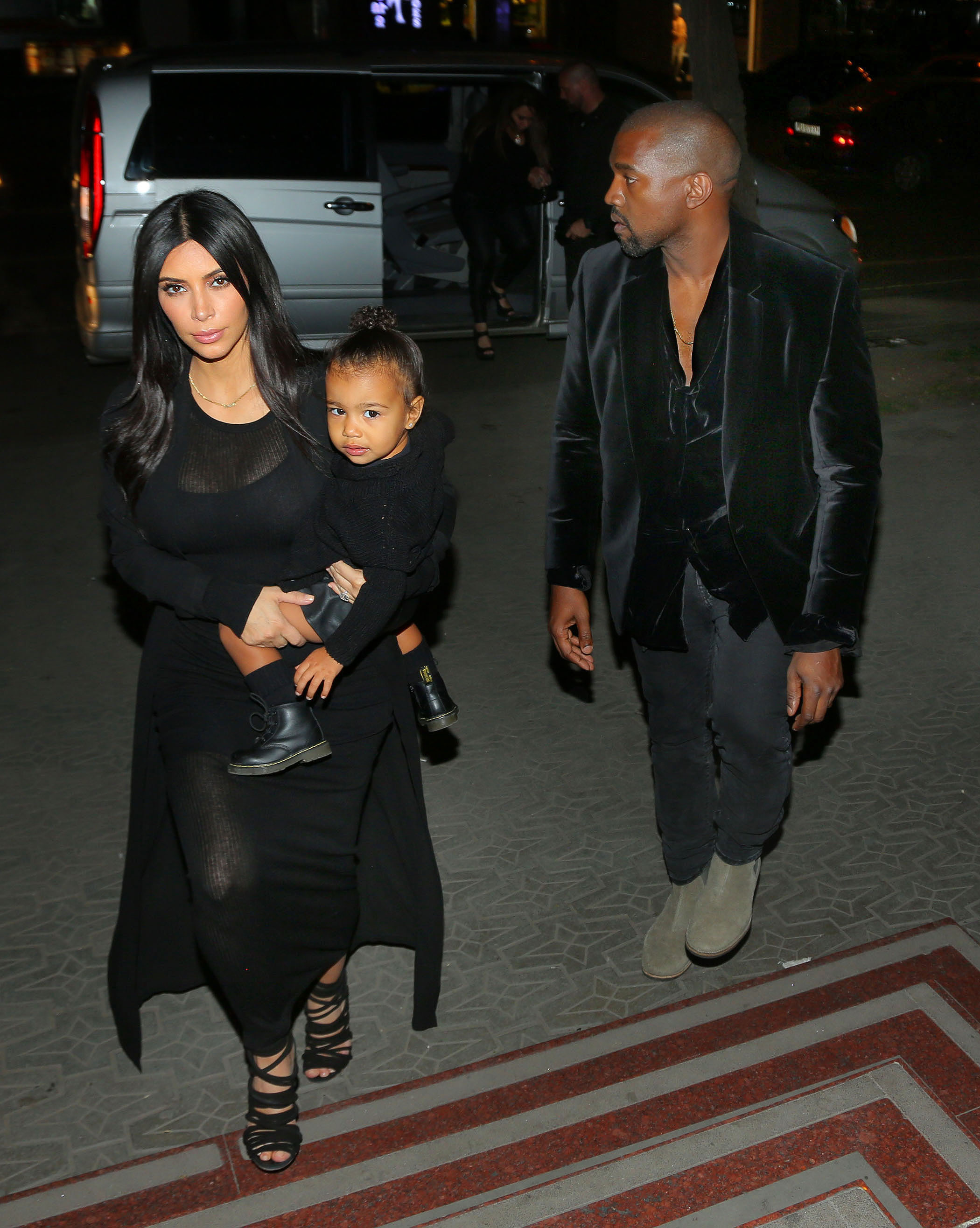 Access_Kardashian_010.jpg